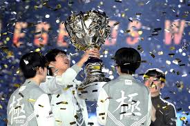 今年会jinnianhui金字招牌 游戏厅的龙珠3d格斗游戏叫什么